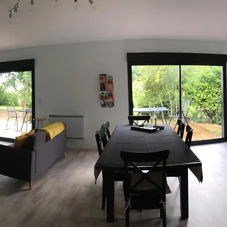 Frühstückspension D'hote Le Cedre Bleu