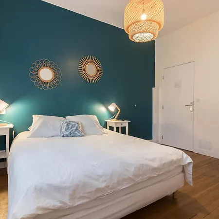 D'hote Le Cedre Bleu Nocleg ze śniadaniem 3*