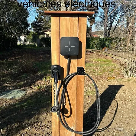 D'hote Le Cedre Bleu 3*