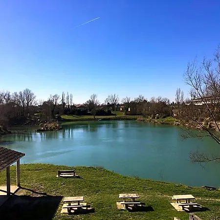 D'hote Le Cedre Bleu Bed & Breakfast Saint-Jean (Haute-Garonne)